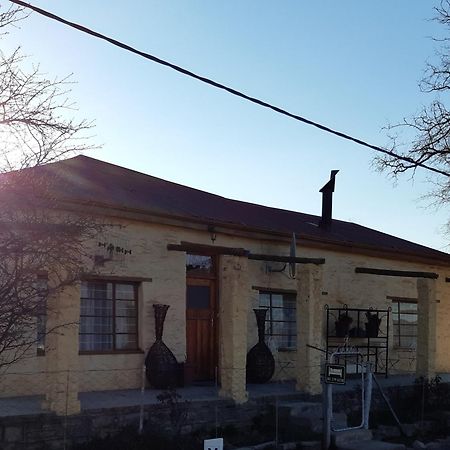 Sutherland Guest House 외부 사진