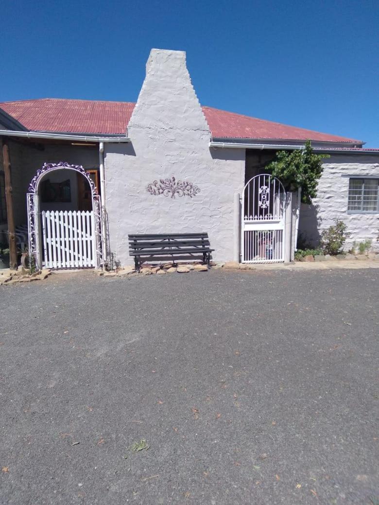 Sutherland Guest House 외부 사진