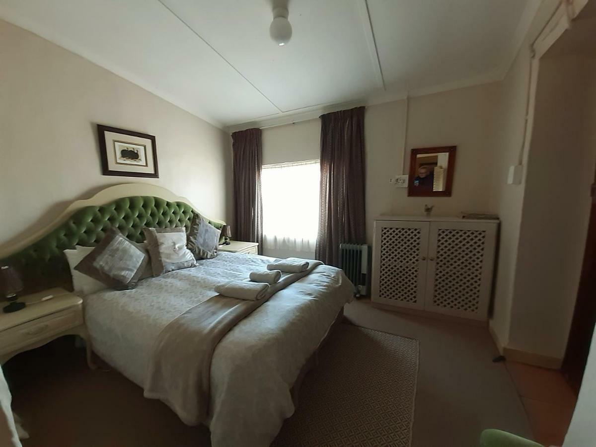 Sutherland Guest House 외부 사진
